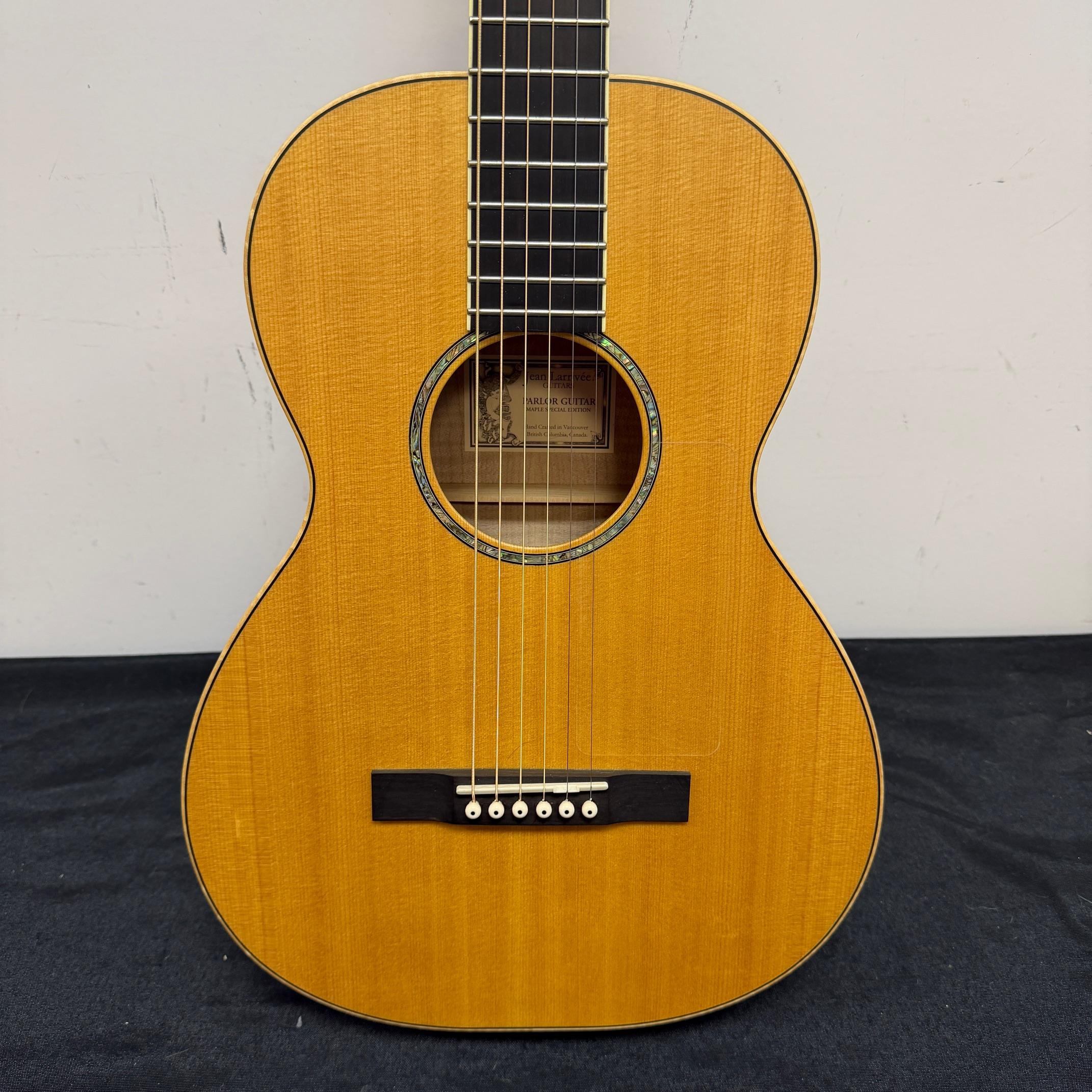 Used Larrivee O-01 Parlor Guitar Maple Special Edition Acoustic Guitar with Case Flame Maple 2003 - Image 7