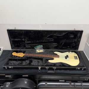 Used Fender American Professional 4-String Electric Precision Bass Guitar Black Rosewood Neck with Case 2017
