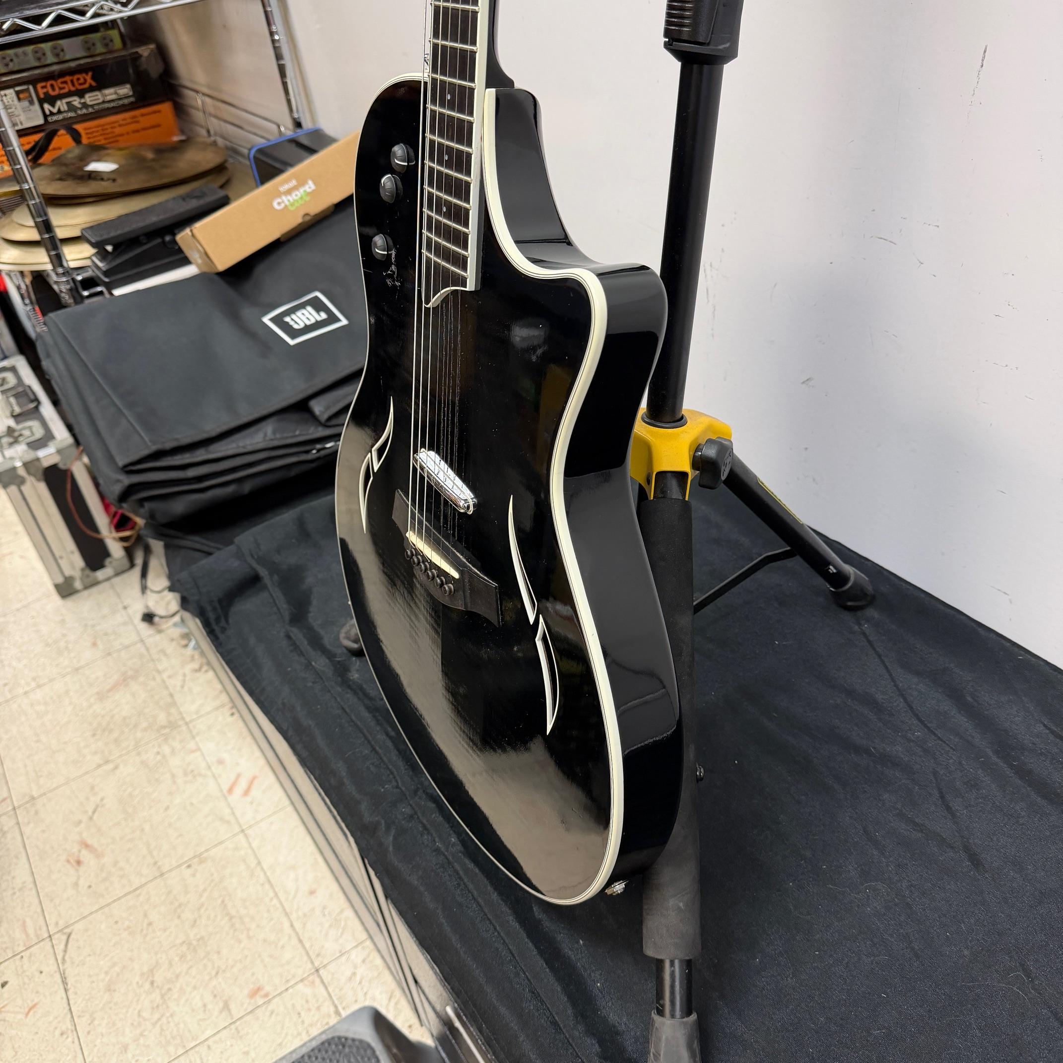 Used Taylor T5-S1 Standard Maple Electric Guitar 2005 - 2013 - Translucent Black Edgeburst - Image 12