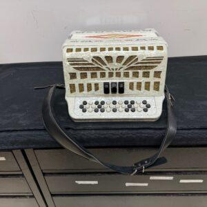 Used Sofiamari NSM-3412 34-Button 12-Bass Accordion GCF White Pearl