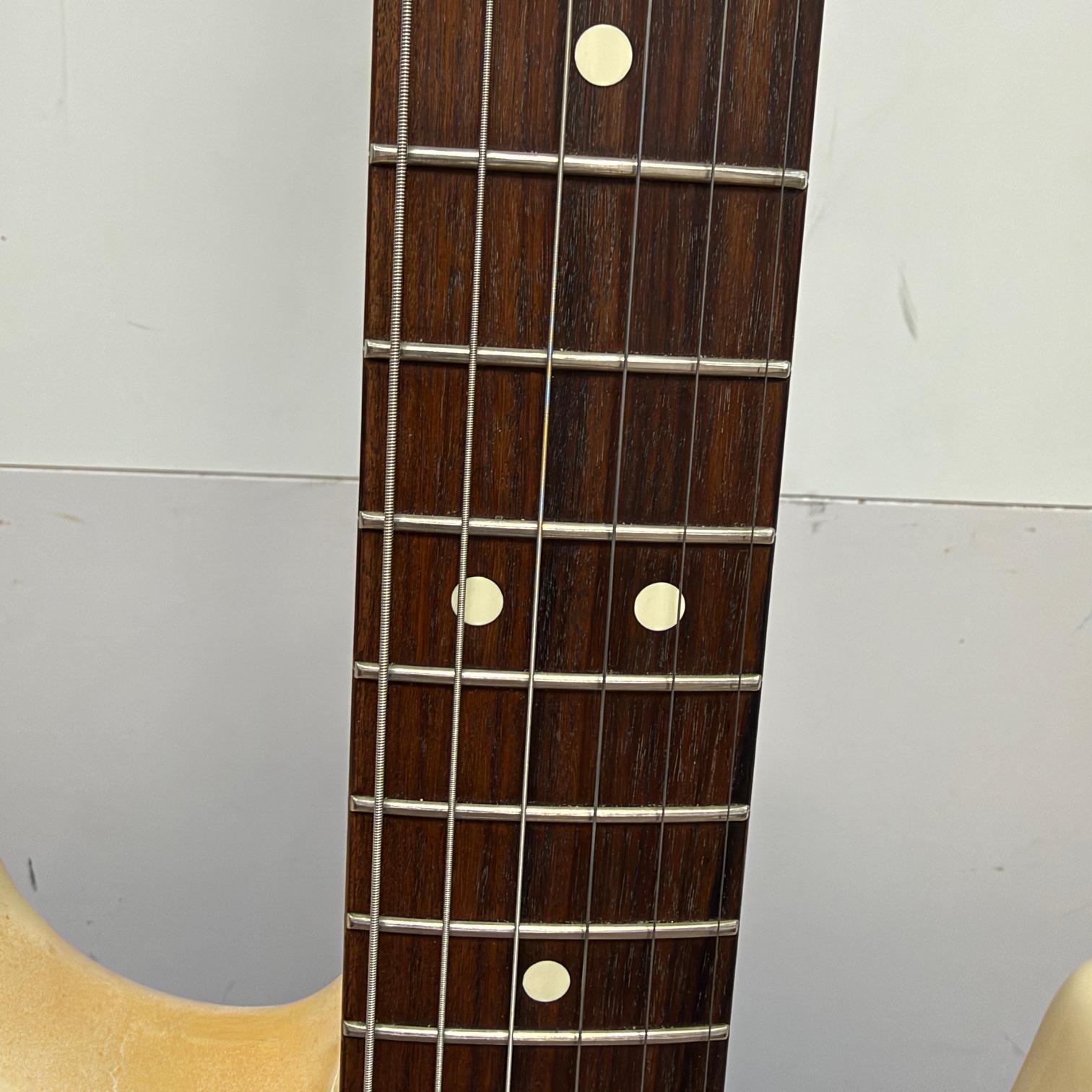 Used Fender Standard Fat Strat Stratocaster Electric Guitar HSS Made in Mexico 2003 Antique White - Image 6