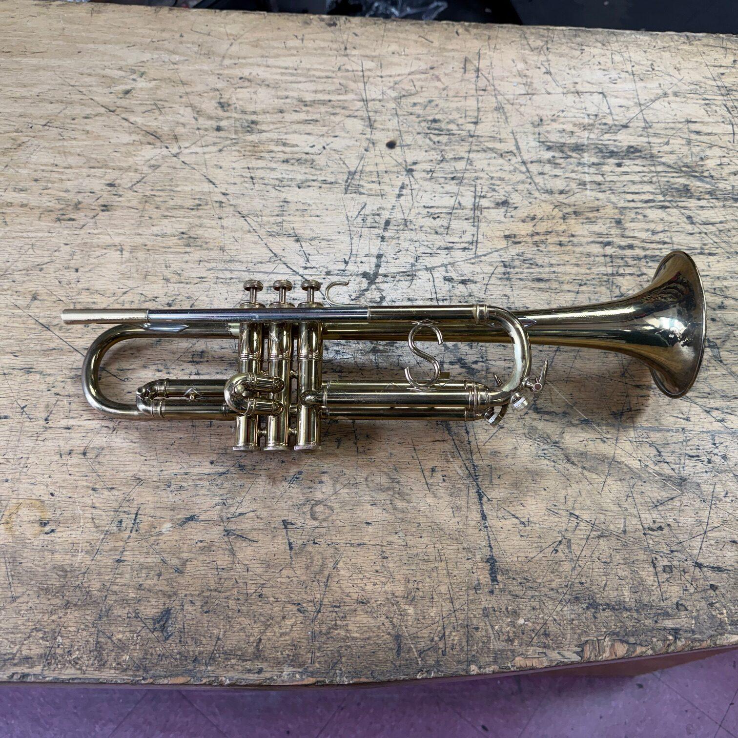 Vintage Selmer Signet Bb Trumpet Just Serviced with Reynolds Case 1952 - Image 2