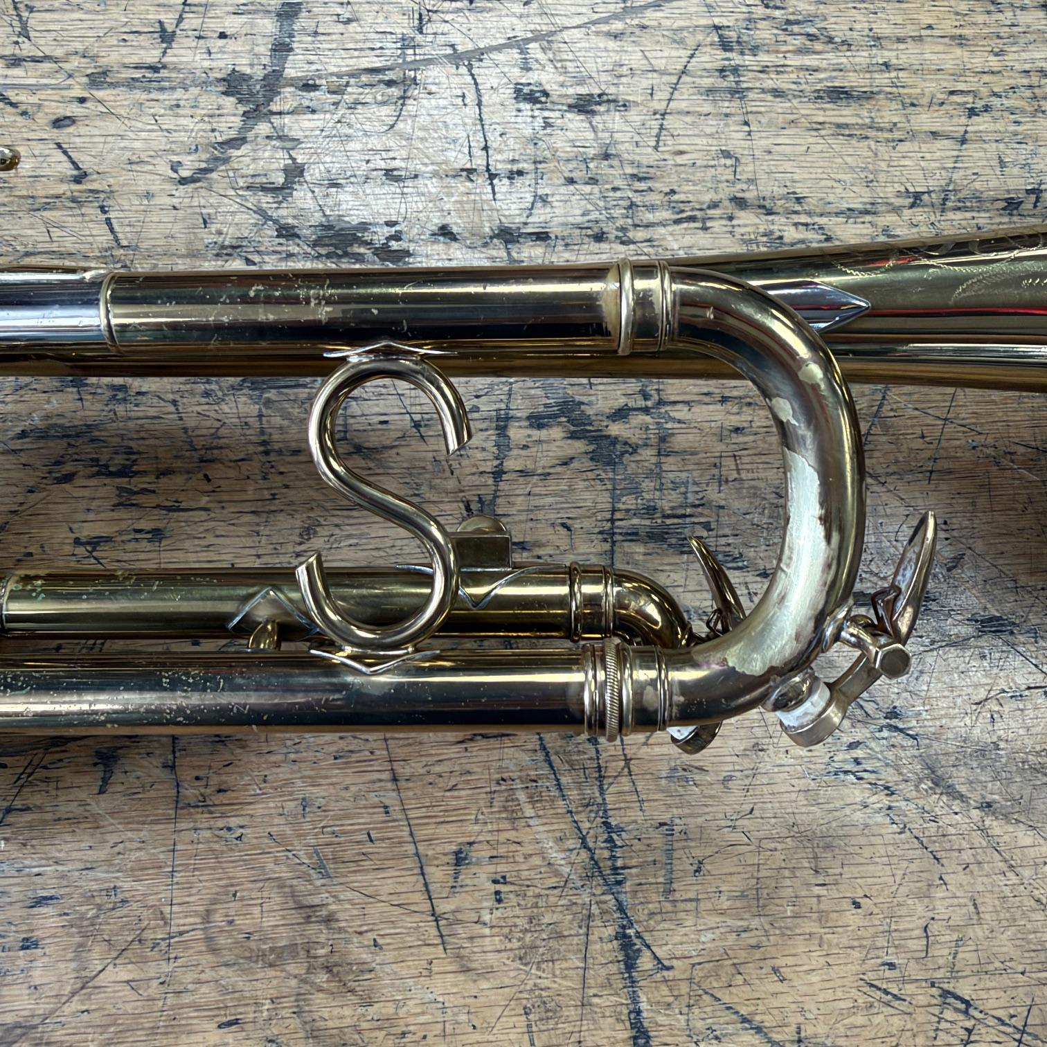 Vintage Selmer Signet Bb Trumpet Just Serviced with Reynolds Case 1952 - Image 5
