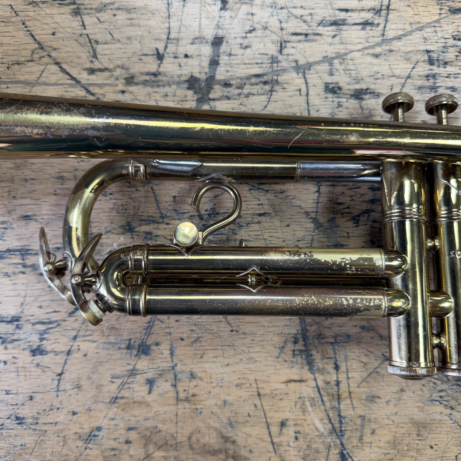 Vintage Selmer Signet Bb Trumpet Just Serviced with Reynolds Case 1952 - Image 13