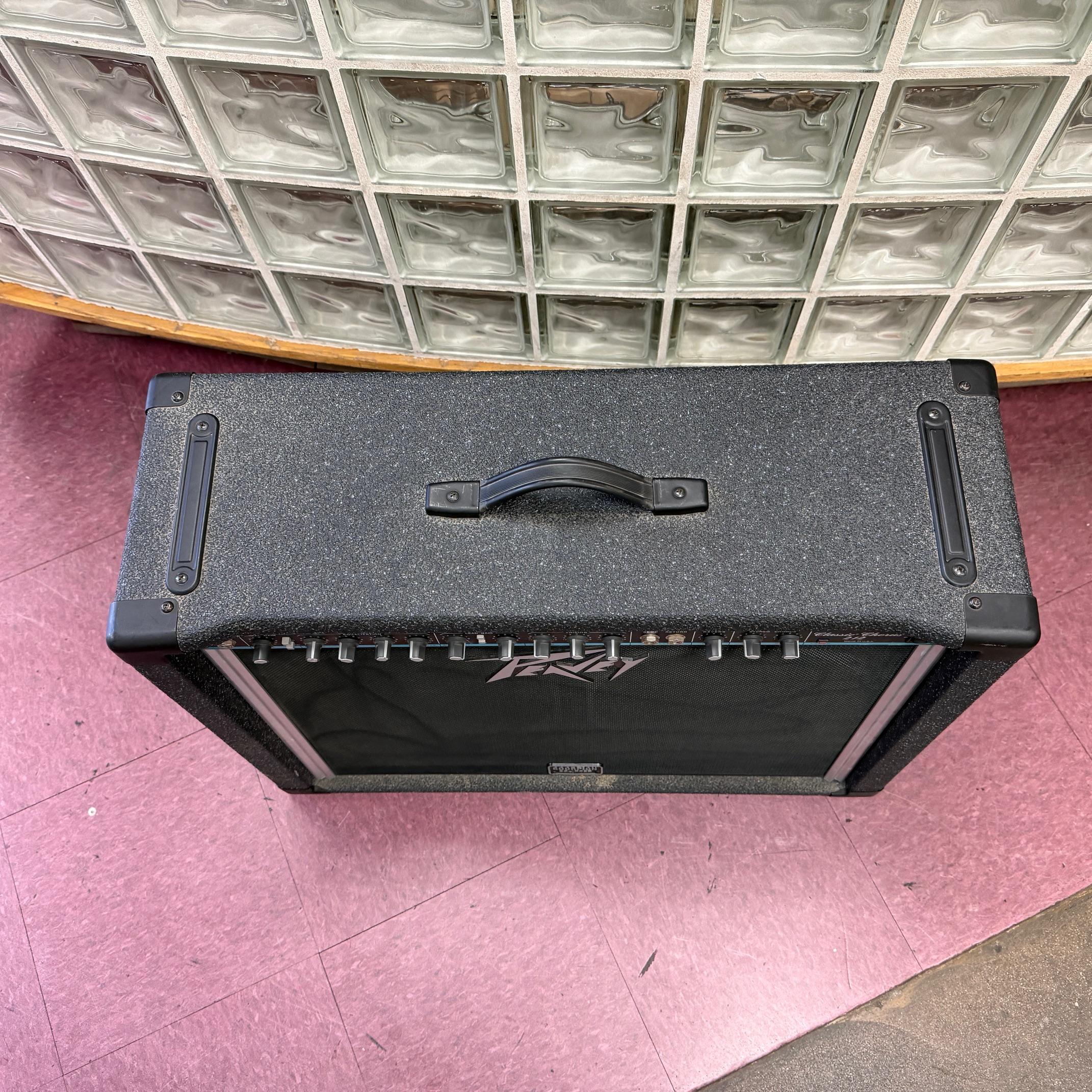 Vintage Peavey Classic Chorus 212 Solid State Combo Guitar Amp Amplifier - Image 6