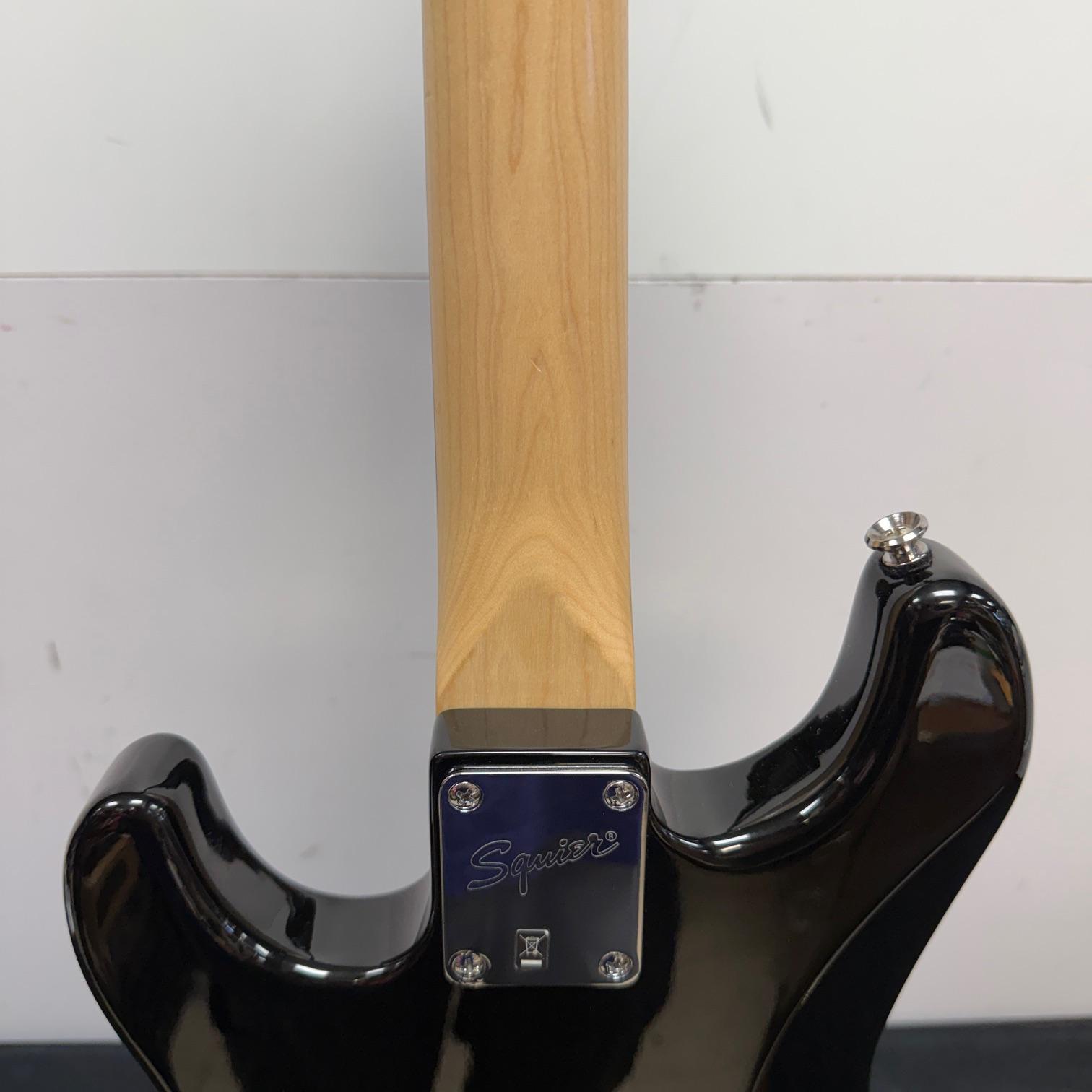 Used Squier Mini Strat Stratocaster Electric Guitar Black - Image 15