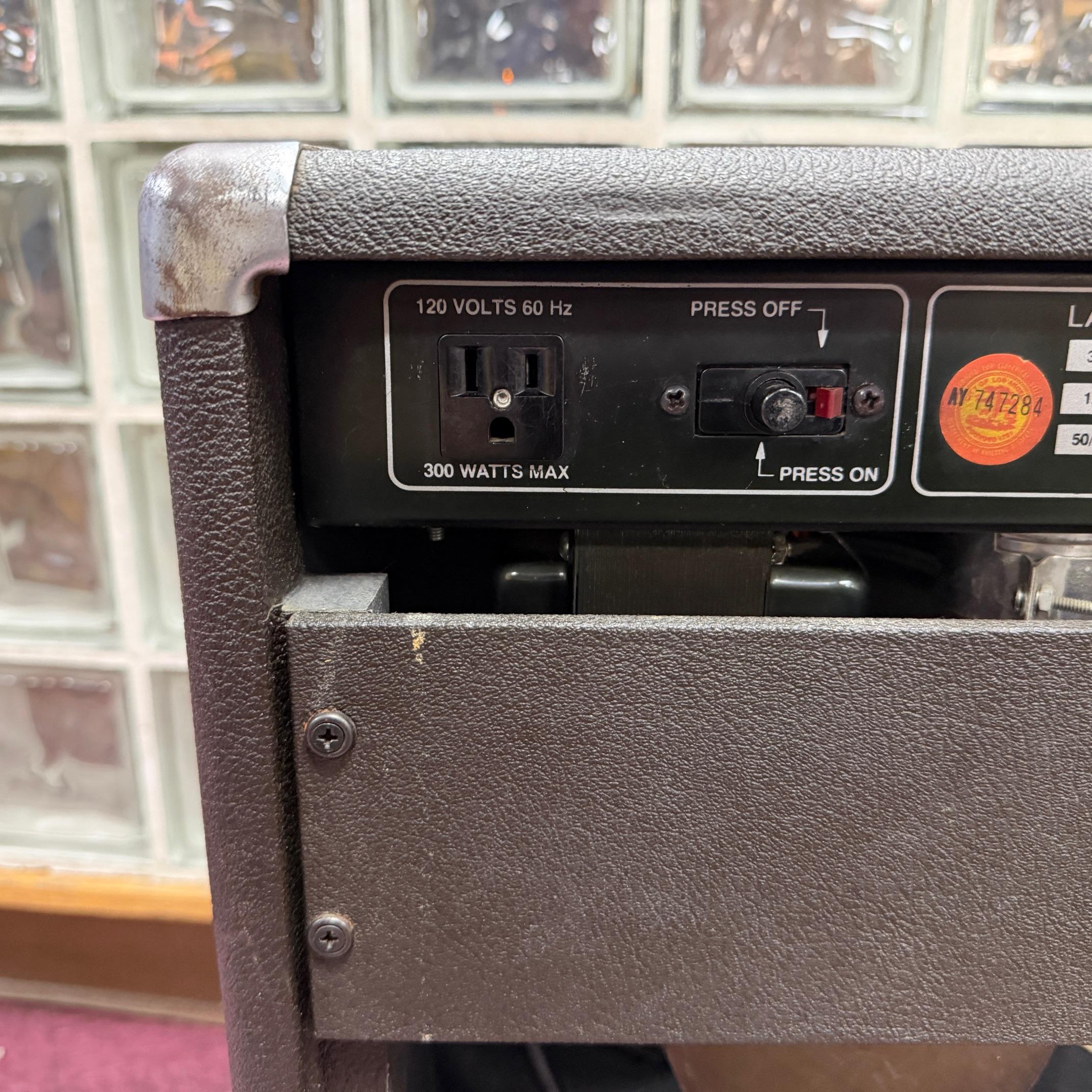 Vintage Lab Series L5 308A Solid State Guitar Amp Amplifier with Cover - Image 9