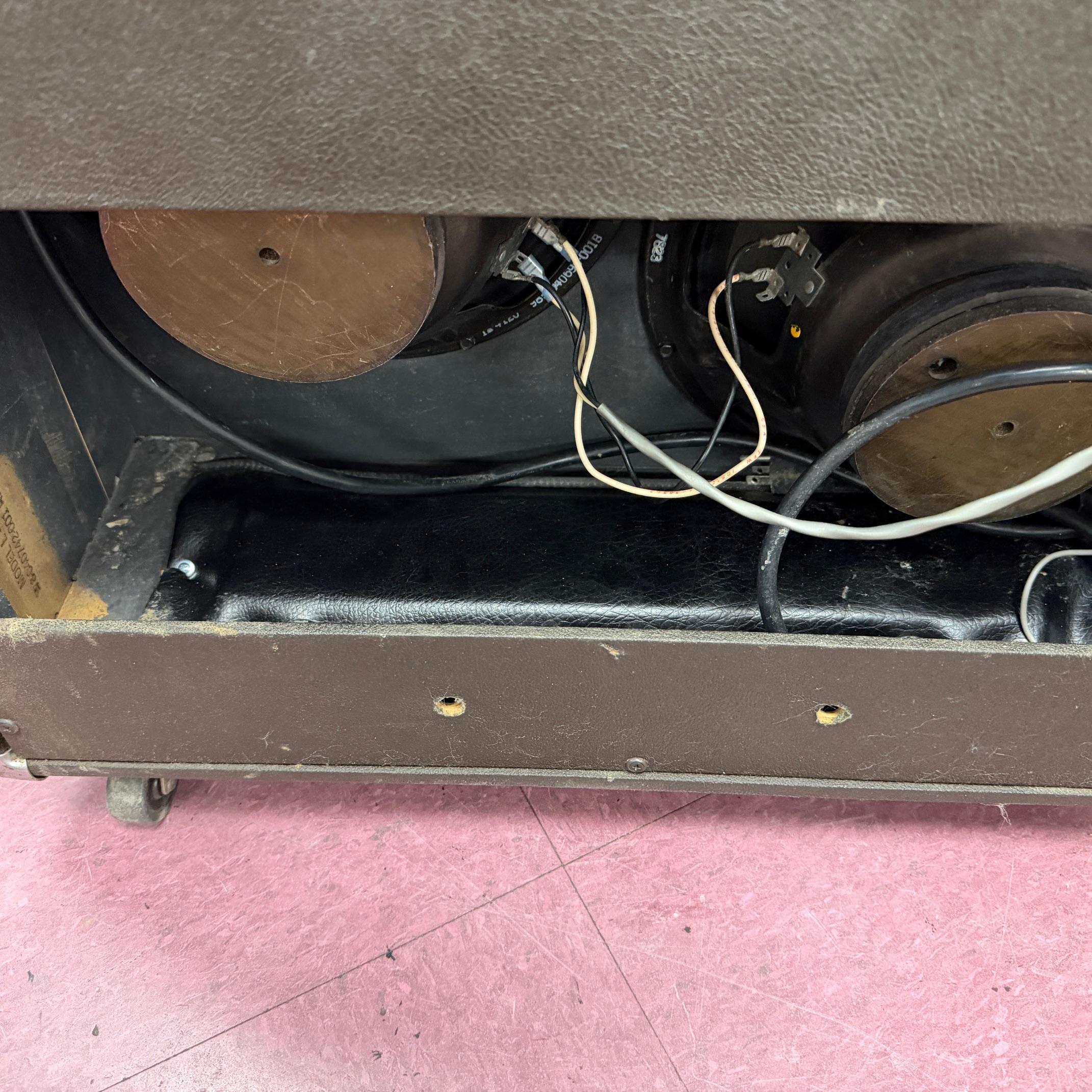 Vintage Lab Series L5 308A Solid State Guitar Amp Amplifier with Cover - Image 15