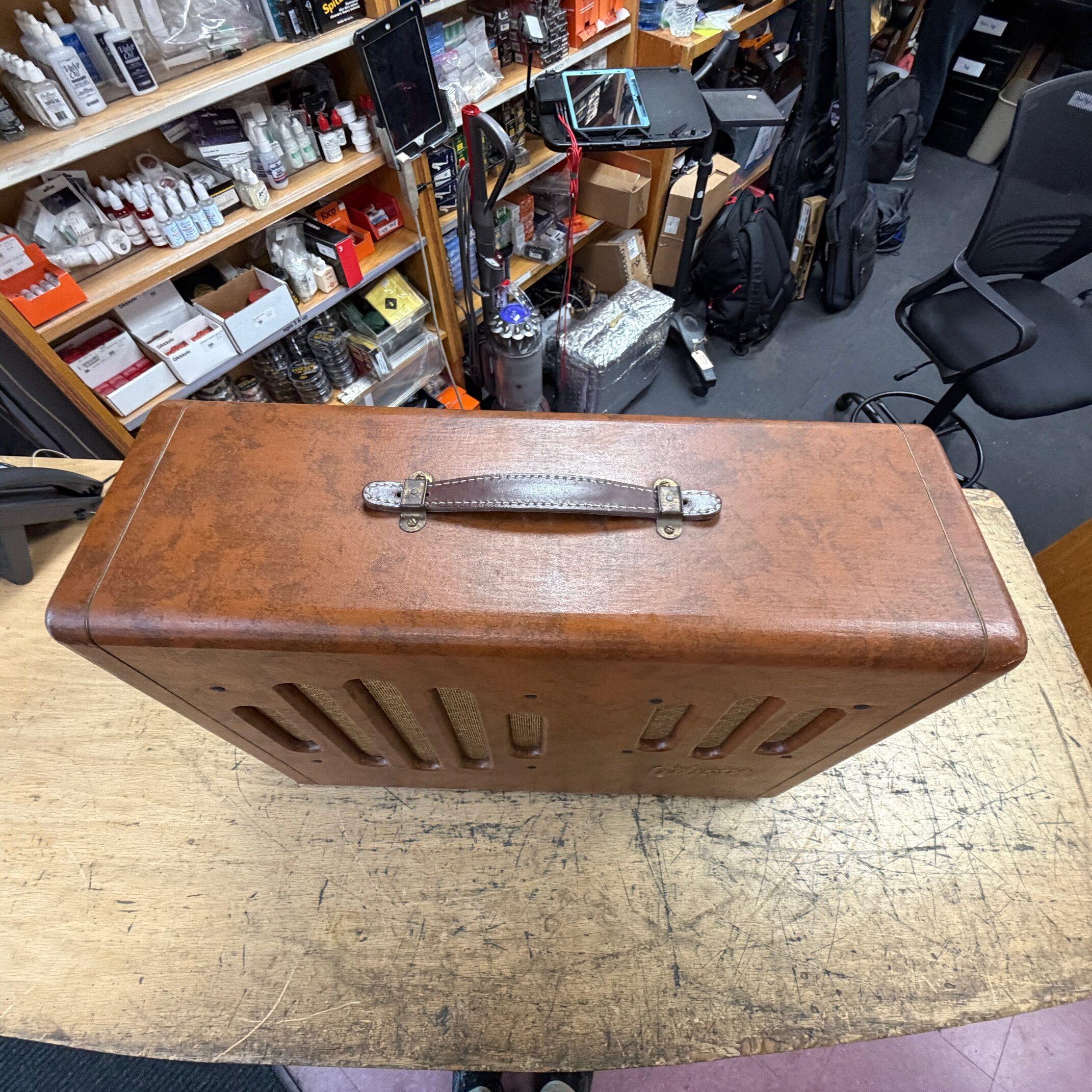 Vintage Gibson GA-50T Tube Guitar Amp Amplifier 1950's Tremolo - Image 2
