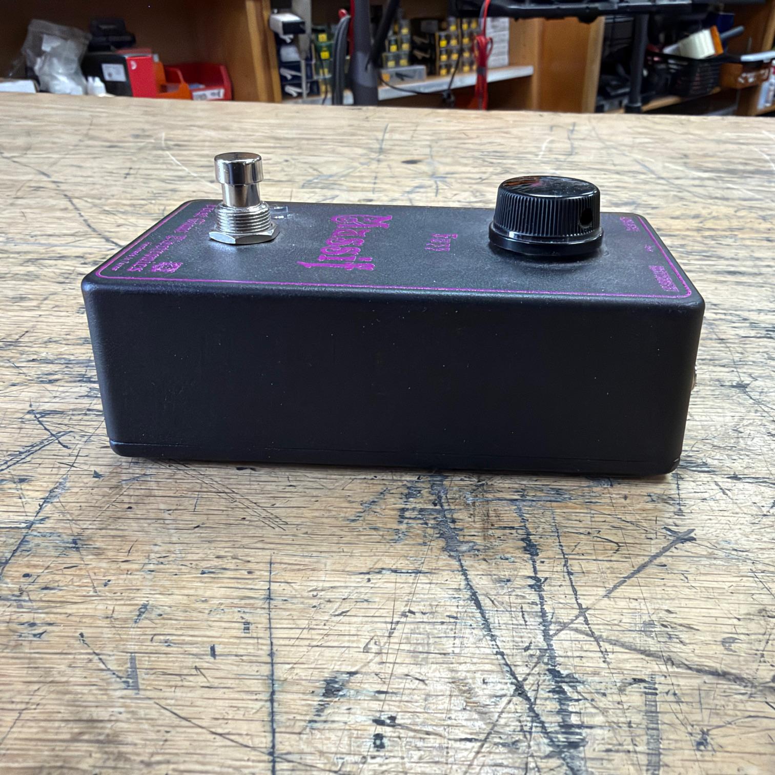 Used Frost Giant Electronics Massif Fuzz Guitar Pedal - Image 4
