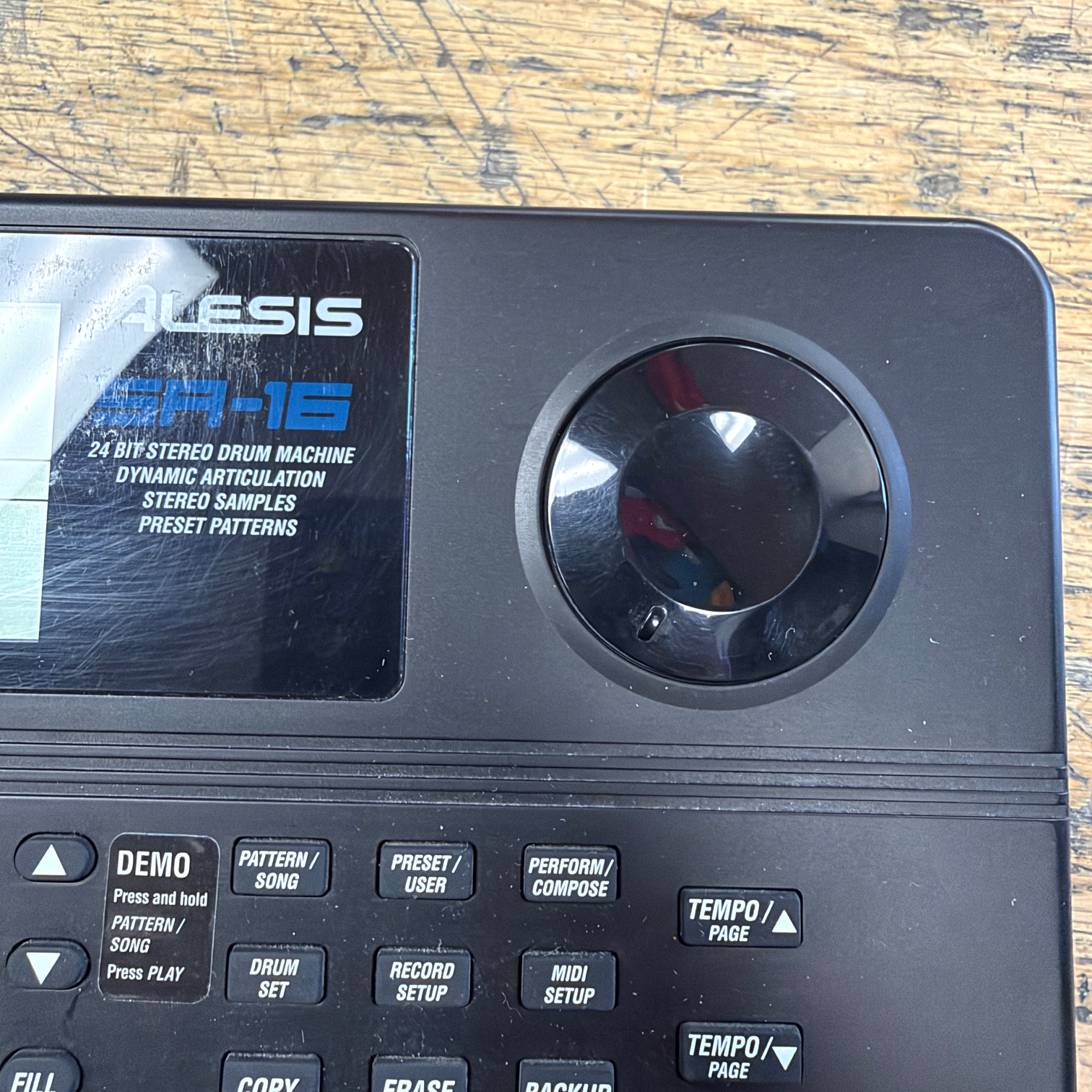 Used Alesis SR-16 Drum Machine with Original Box Manual and AC Adapter - Image 5